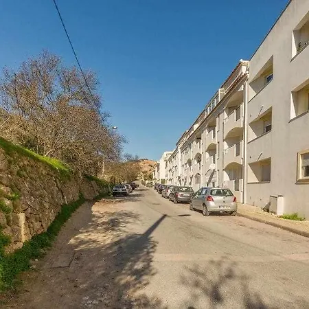 דירה Old Town Two Bedroom אלבופיירה