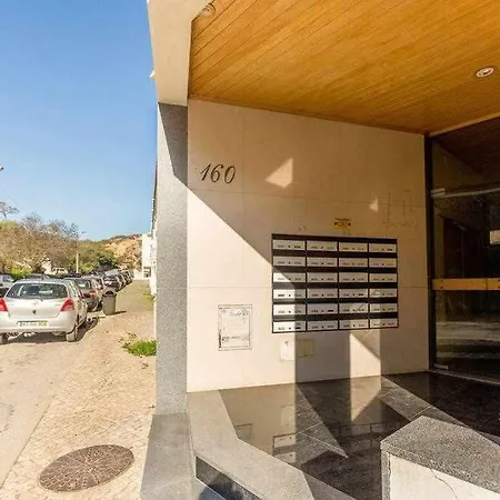 Albufeira Old Town Two Bedroom Apartment Center Appartement